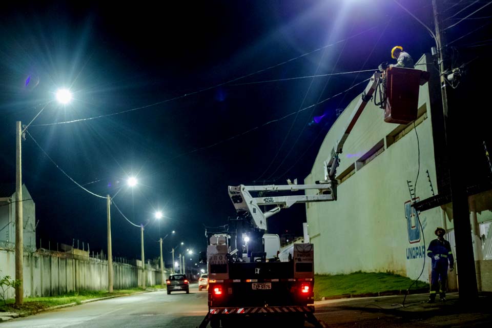 Porto Velho: Bairro Lagoa recebe melhorias na iluminação