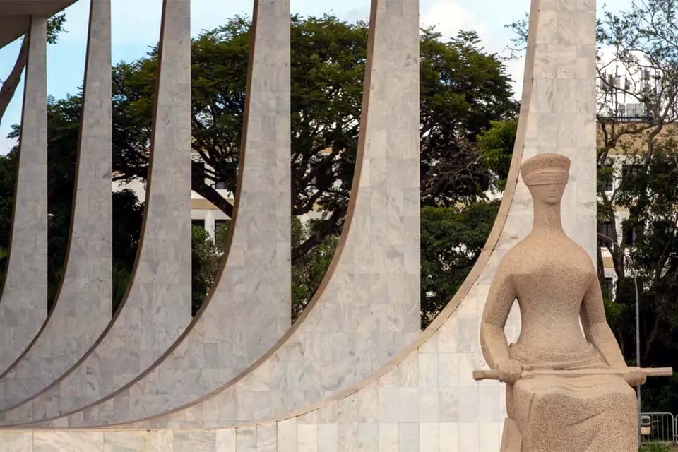 Supremo Tribunal Federal mantém 44 horas semanais e regionalização do piso da enfermagem