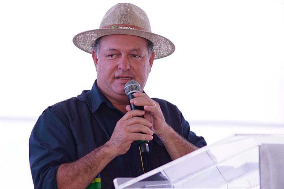 Governador sanciona lei de autoria do deputado Pedro Fernandes que facilita o licenciamento ambiental em Rondônia