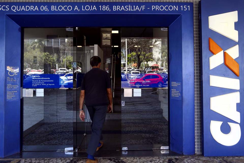 Caixa paga 1ª parcela do auxílio emergencial a 5,1 milhões de pessoas