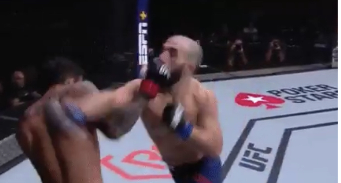 VÍDEO - Brasileiro Charles do Bronx aplica nocaute espetacular em Jared Gordon no UFC São Paulo
