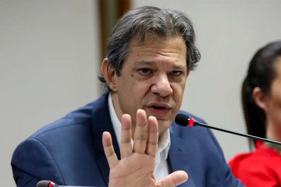 Carga tributária não justificará aumento do diesel, diz Haddad