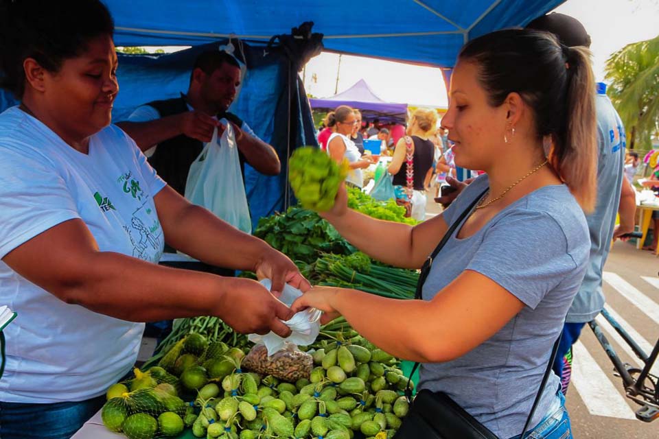 Governo recomenda boas práticas aos feirantes de Rondônia para garantir o abastecimento e evitar impactos no agronegócio