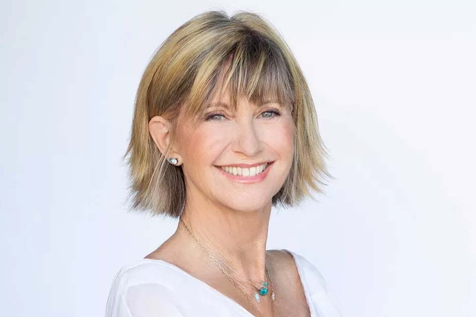 Olivia Newton-John, atriz e cantora, morre aos 73 anos