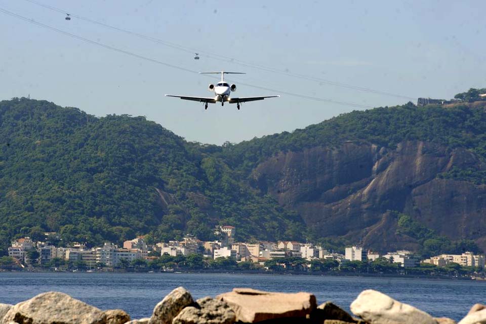 Anac aprova minutas de edital para leilões de 16 aeroportos