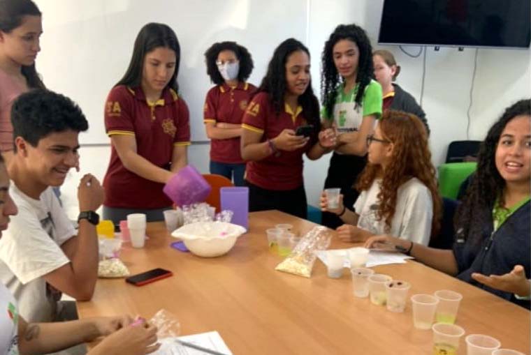 Redinova do Campus de Ji-Paraná participa da Semana Nacional de Ciência e Tecnologia