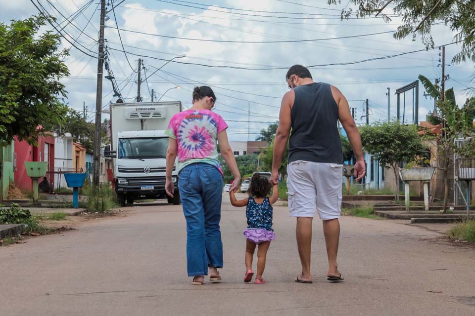 Voluntários podem se cadastrar no programa Família Acolhedora em Porto Velho