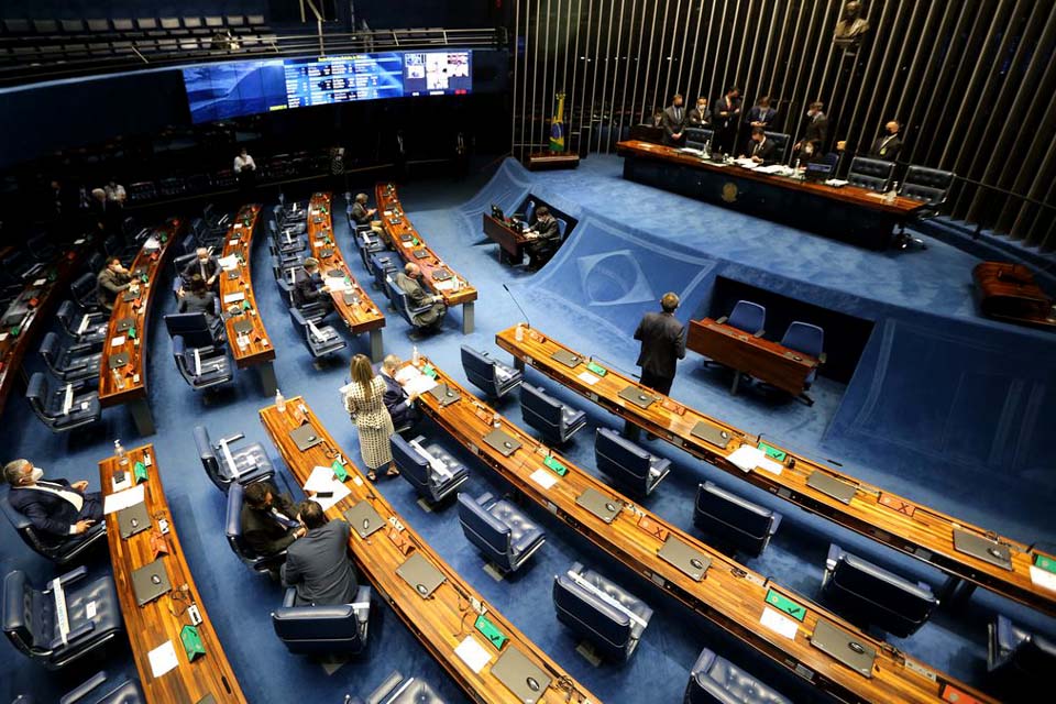 Senado aprova cadastro de condenados por violência contra mulher