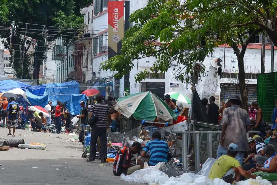 SP: operação da Polícia Civil despeja projeto social na Cracolândia