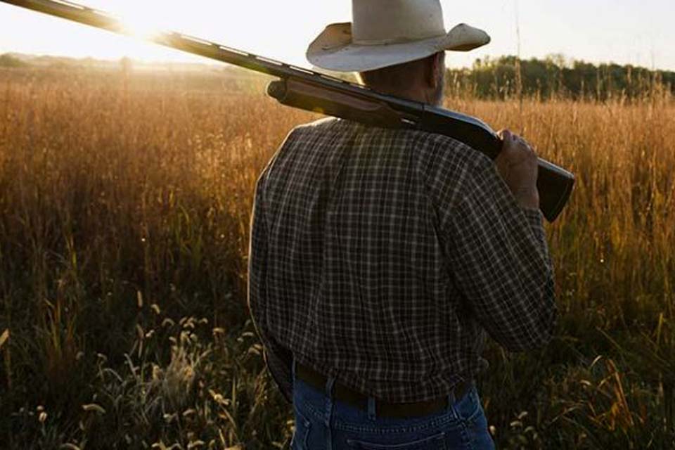CCJ do Senado aprova extensão da posse de armas na zona rural