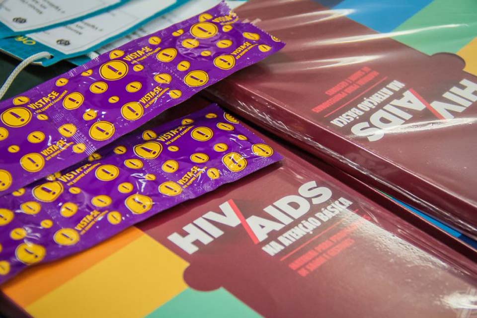 Sigilo à pessoas infectadas por HIV, hepatites, hanseníese ou turbeculose se torna Lei Federal