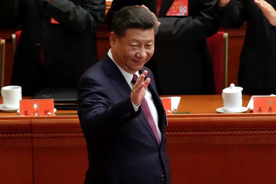 Partido Comunista chinês abre caminho para 3º mandado de Xi Jinping