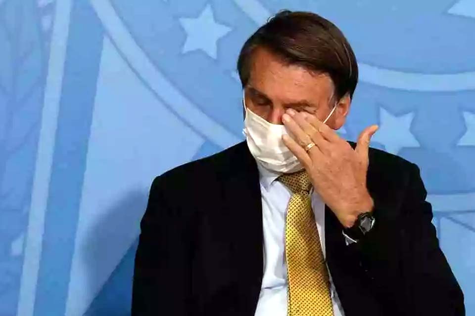 Bolsonaro já é o candidato que mais demora a admitir derrota desde 2002