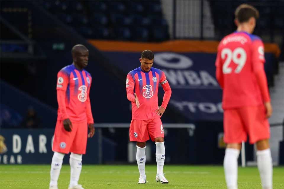 VÍDEO - Thiago Silva falha, West Bromwich faz 3 a 0, mas Chelsea busca o empate