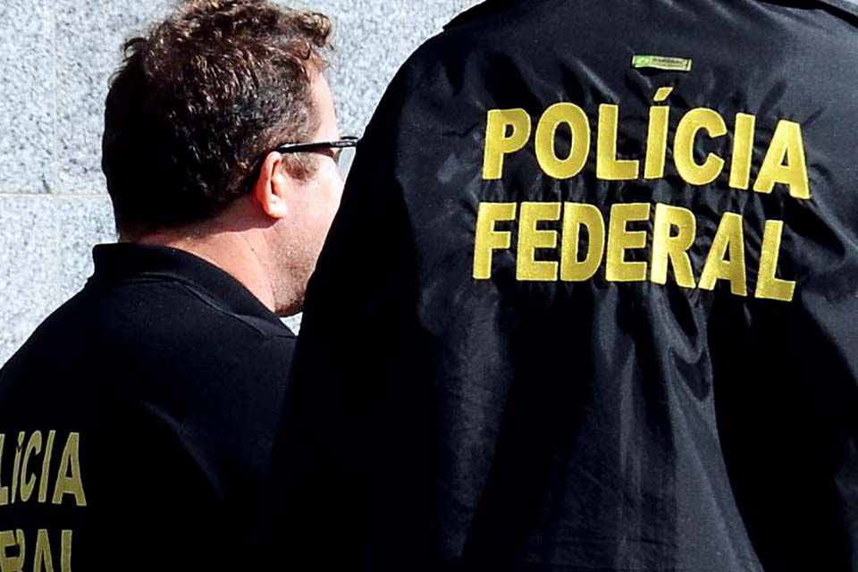 Polícia Federal faz ação contra fraudes no auxílio emergencial