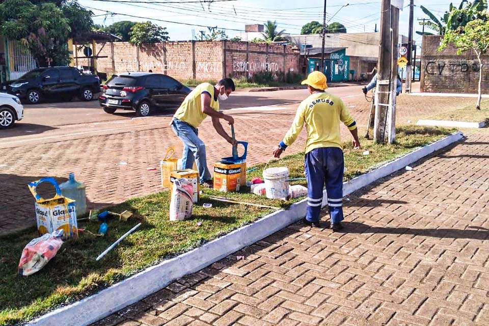 Praça do Centro de Artes e Esportes Unificados-CEU passa por mutirão de limpeza e revitalização