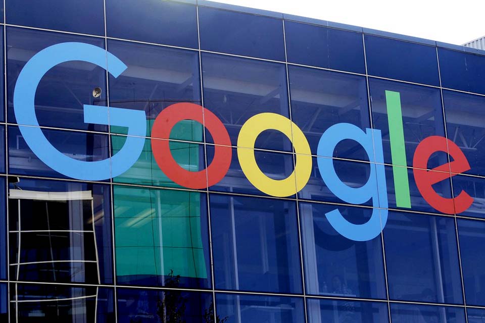 Google removeu 99 milhões de anúncios irregulares relacionados à Covid em 2020