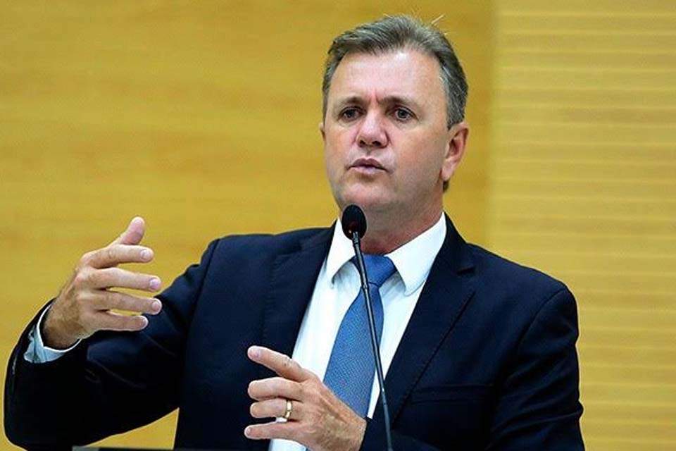 Deputado Luizinho Goebel parabeniza Pimenteiras pelo 25º aniversário de Emancipação Política