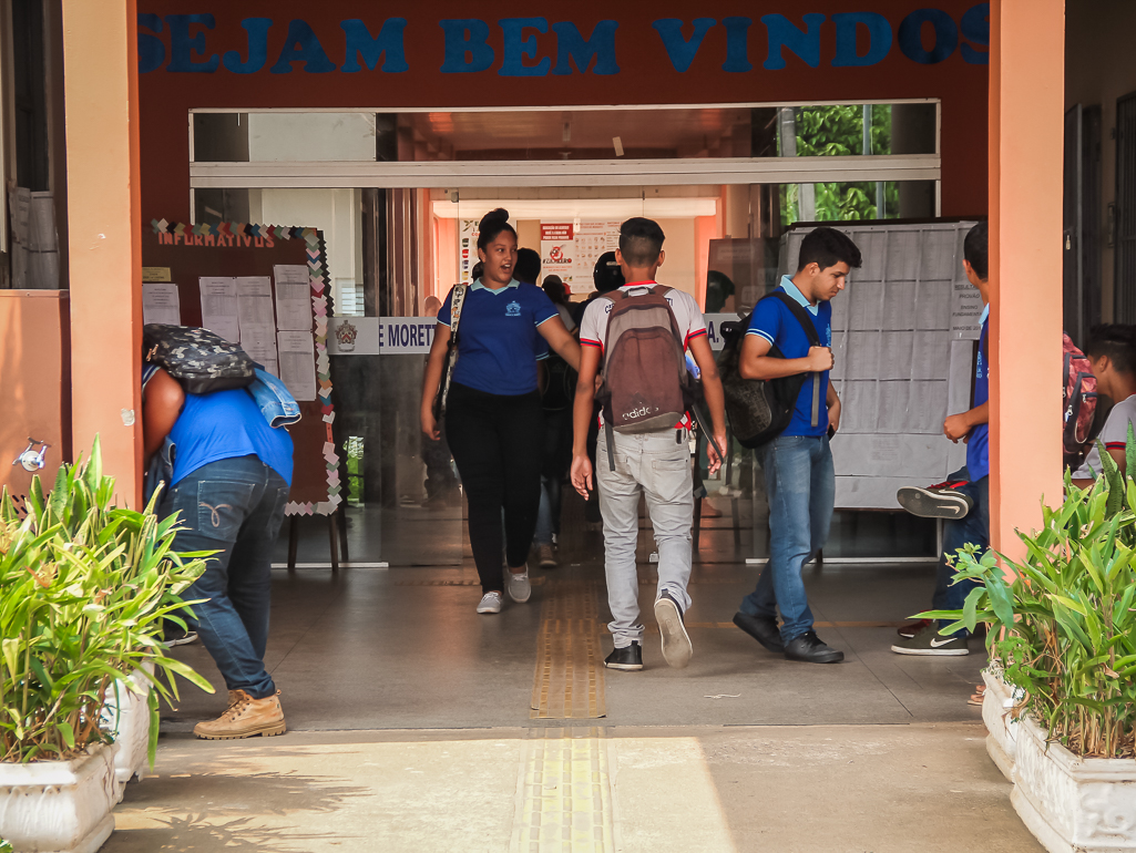 Seduc reforça atenção ao cadastro reserva de vaga para interessados à Educação de Jovens e Adultos