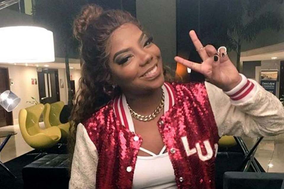 Ludmilla admite que sentia vergonha de assumir sexualidade para a mãe