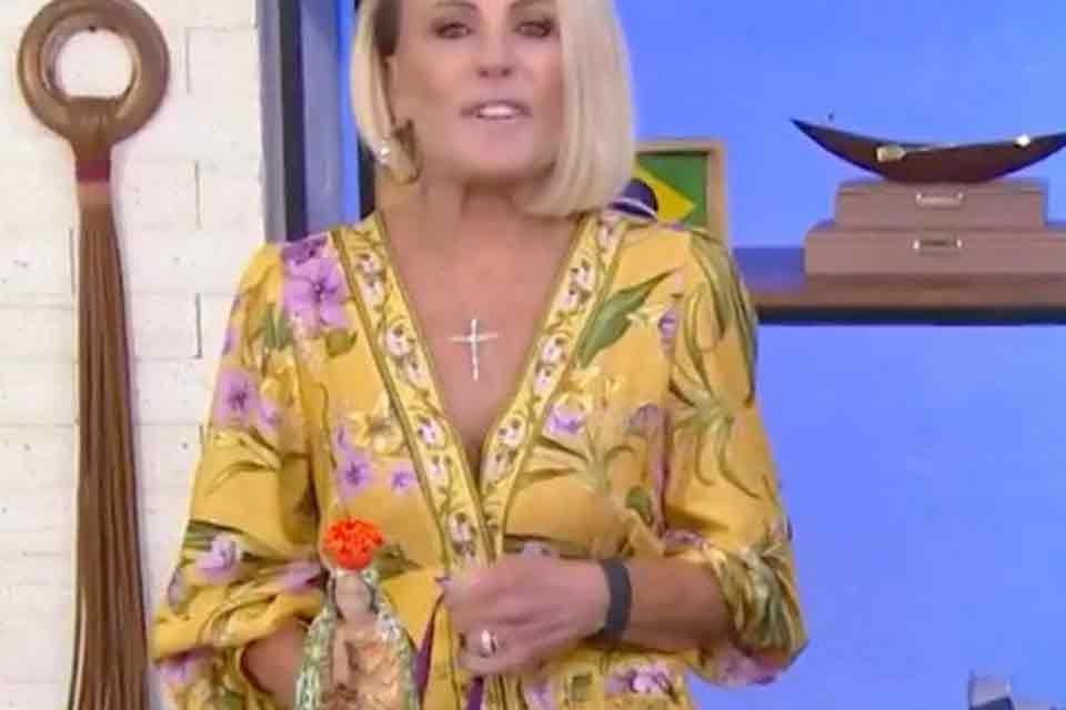 Ana Maria Braga comete gafe ao vivo ao mandar beijo para Cássia Eller, falecida em 2001