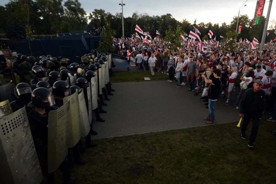 ONU exorta Bielorrússia a parar com torturas aos manifestantes