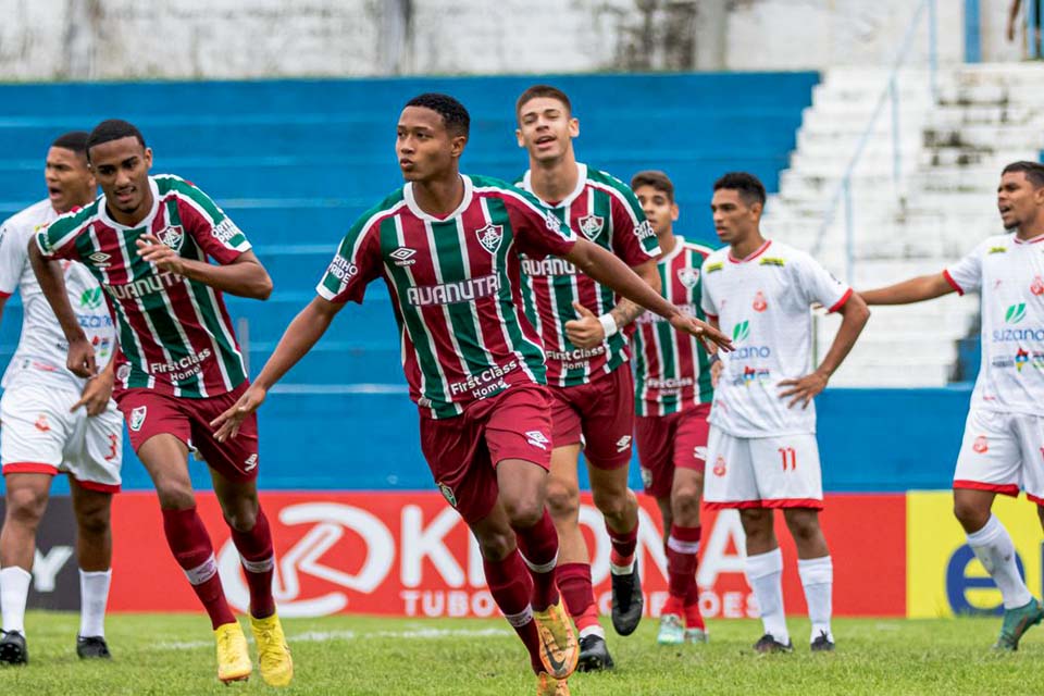 Fluminense goleia e garante classificação antecipada na Copinha