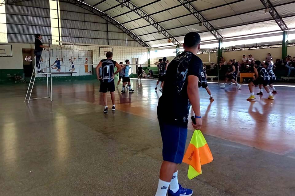 Encerramento do Curso de Arbitragem em Voleibol qualifica profissionais para o desenvolvimento do esporte na região