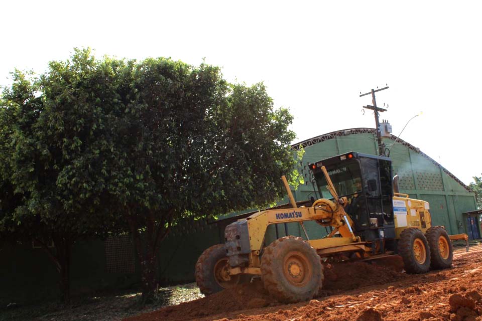 Prefeitura inicia obras de alargamento e pavimentação da Travessa Rio São João