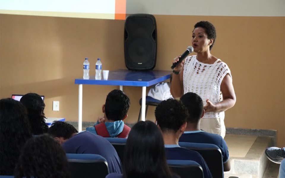 Ministério Público acompanha Juíza do STF em palestra em escola cívico-militar de Porto Velho