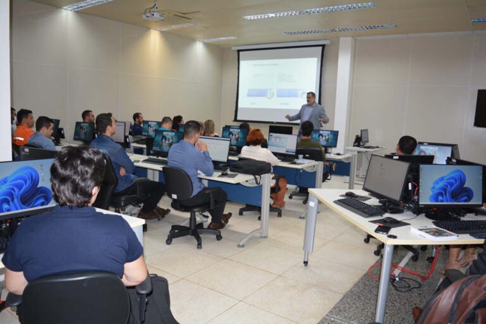 Técnicos participam de treinamento para formação de multiplicadores da Plataforma Transferegov.br em Rondônia