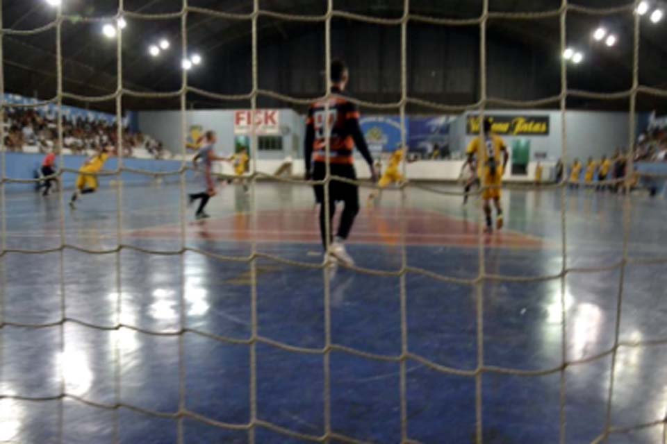 Três confrontos e 21 gols marcados pela 9ª Rodada do Campeonato Municipal de Futsal 2022