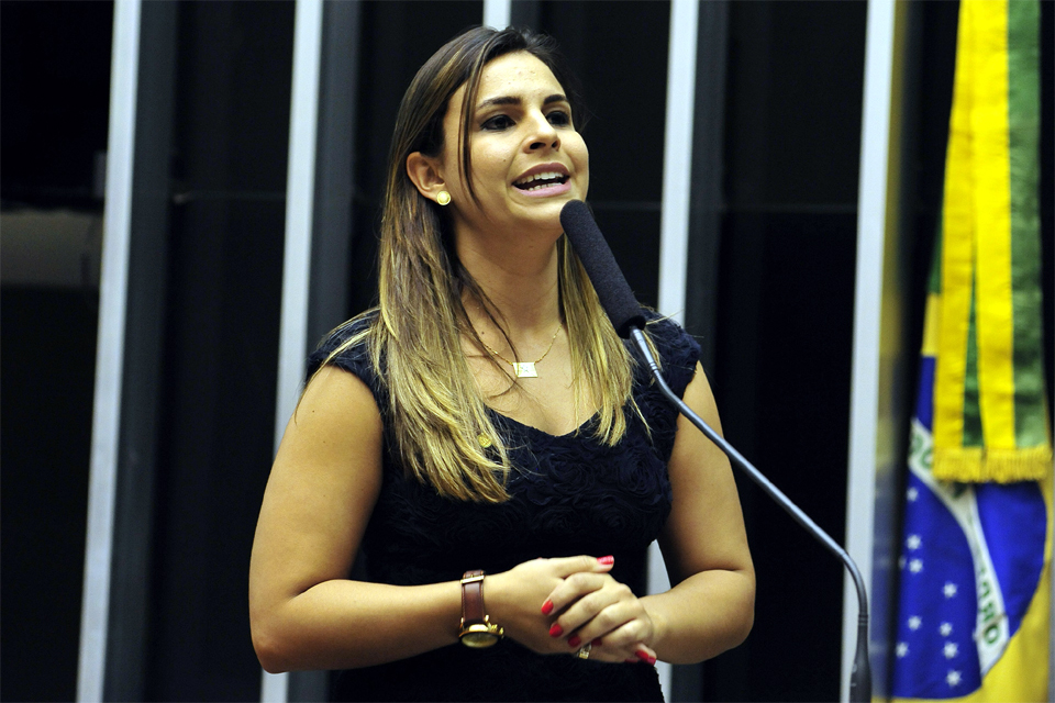 Proposta de Mariana Carvalho para reduzir valores na conta de energia em Rondônia é derrotada por um voto na Comissão de Minas e Energia da Câmara