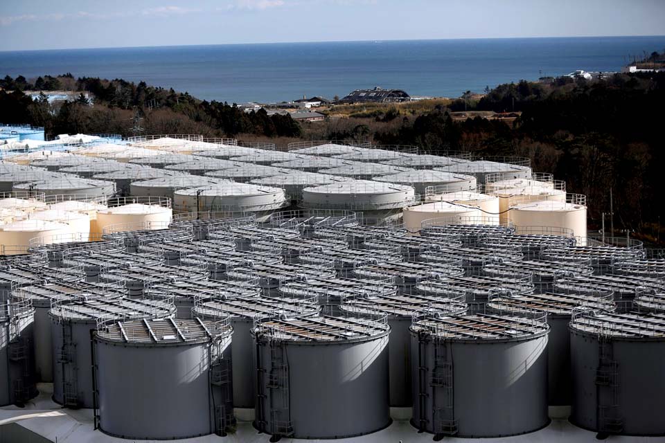 Vazamento indica novos danos à usina nuclear de Fukushima após terremoto