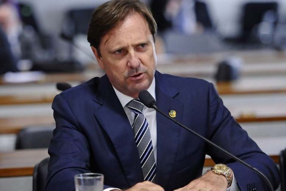   A pedido do senador Acir Gurgacz Senado vai avaliar retomada de sessões não deliberativas