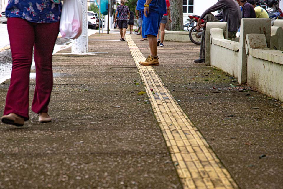 Calçadas do centro histórico de Porto Velho passam por restauração