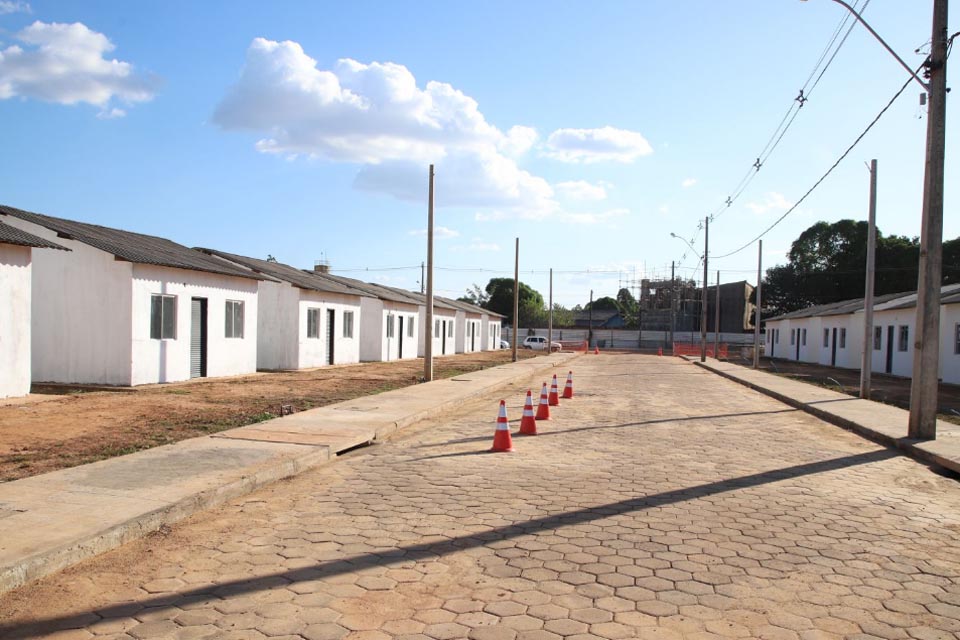 Prefeitura vai sortear endereço das 269 casas populares da zona Leste de Porto Velho; evento ocorre dia 12 de agosto, às 9h, no Teatro Banzeiros