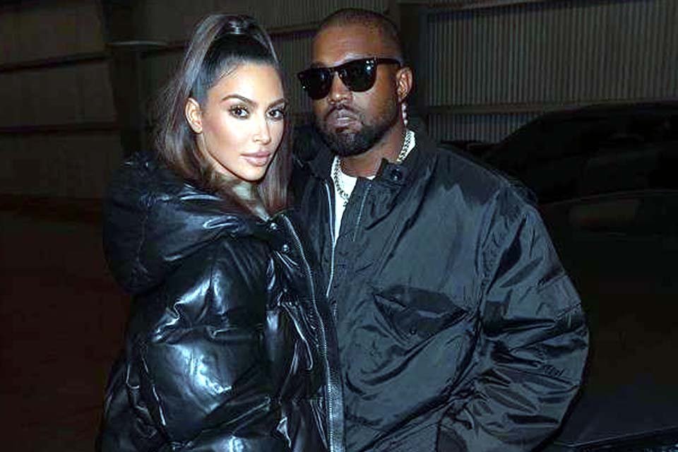 Kim Kardashian prepara papéis para se divorciar de Kanye West