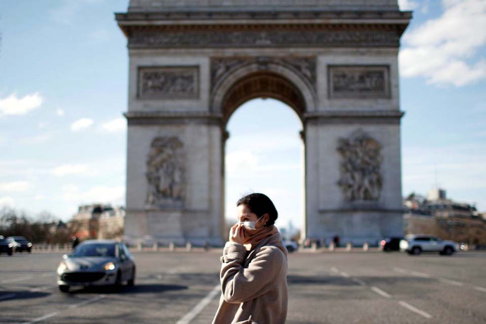 França tem recorde de casos pós-lockdown, sem pressão sobre hospitais