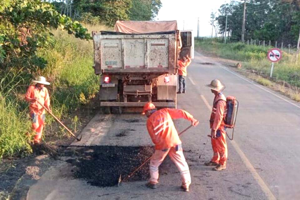 Serviços de melhoria na Rodovia-470 entre Ouro Preto e Vale do Paraíso são executados pelo DER