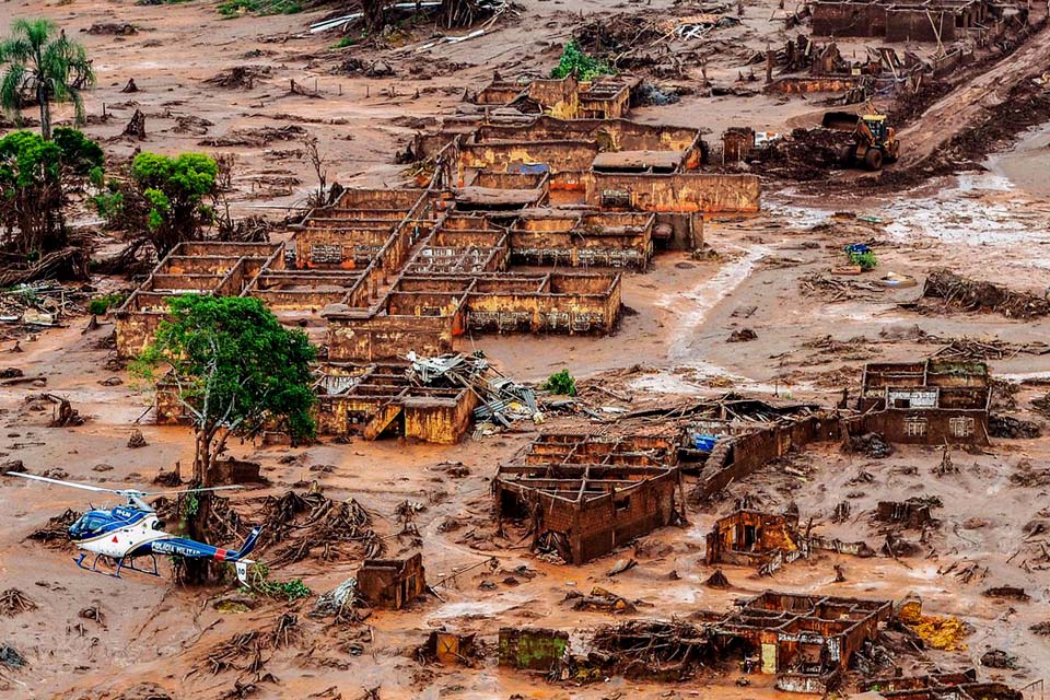 Tragédia da barragem do Fundão em Mariana completa 5 anos Geral