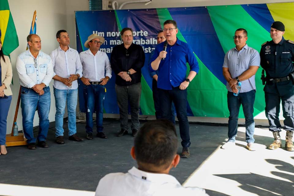 Marcos Rocha entrega quartel da PMRO em Nova Brasilândia do Oeste e reitera compromisso com a segurança pública