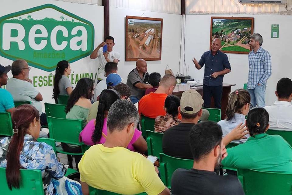 Deputado Ezequiel Neiva atenderá o Projeto Reca com uma torradeira e uma empacotadora de café