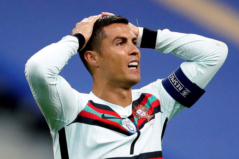 Covid-19: CR7 testa positivo e desfalca Portugal na Liga das Nações