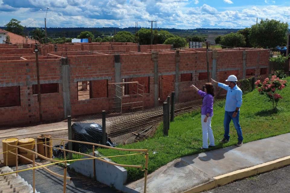 Deputado Cirone Deiró anuncia avanço nas obras do centro de diagnóstico em Cacoal