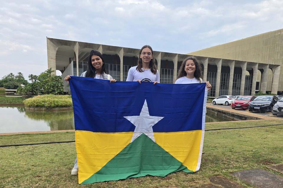 Estudantes representam Rondônia no Projeto Embaixadores do Brasil Central, em Brasília