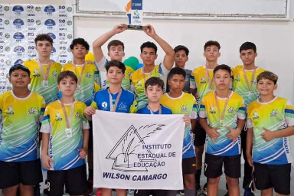 Equipe do Instituto Wilson Camargo conquista terceiro lugar no Handebol Infantil Masculino do JOER 2024