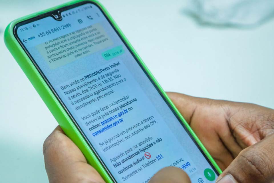 Chama no WhatsApp: troca de mensagens com Procon ajuda na proteção de direitos dos consumidores em Rondônia