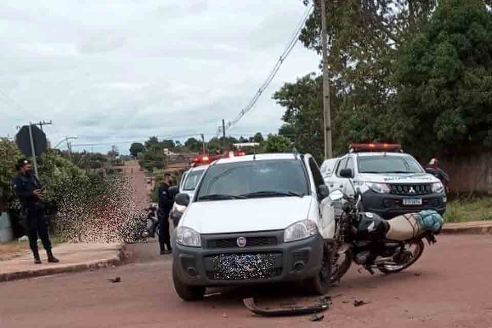 Motociclista morre em colisão com carro em Espigão do Oeste