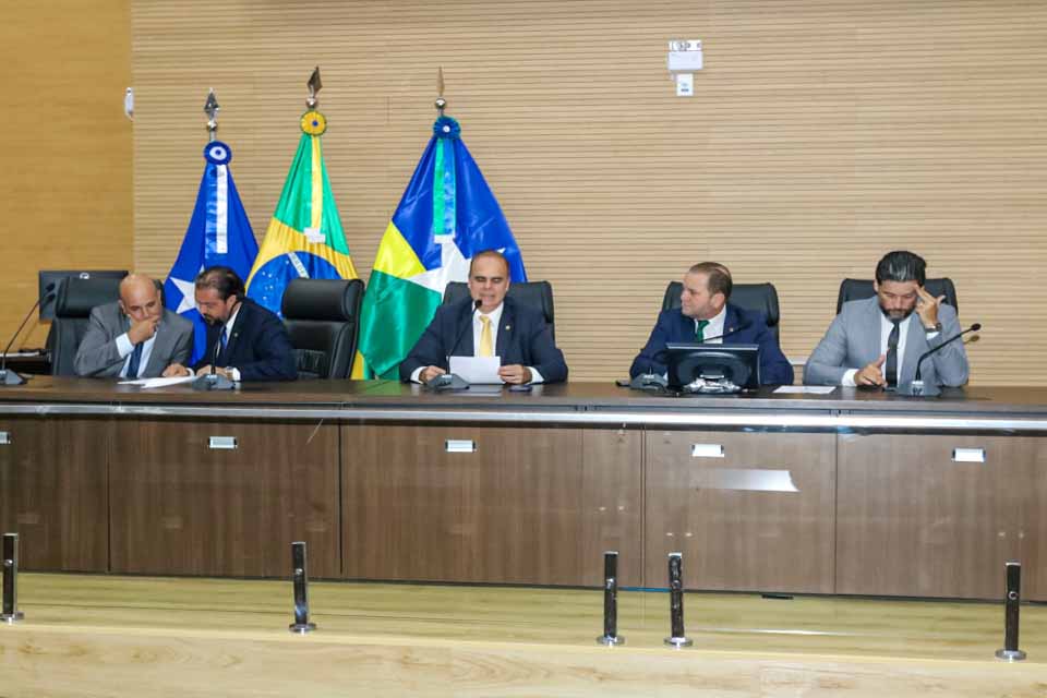 Assembleia Legislativa aprova R$ 30,5 milhões em crédito suplementar para investimento no DER